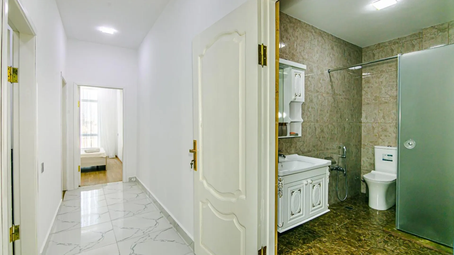 White House Apartment Baku 0*,